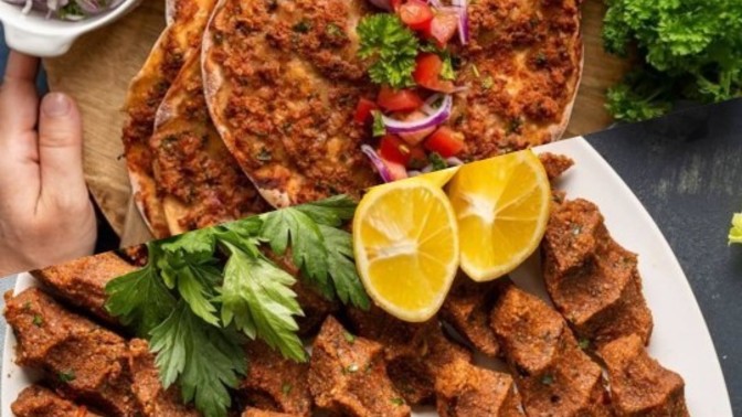Lahmacun mu çiğ köfte mi?