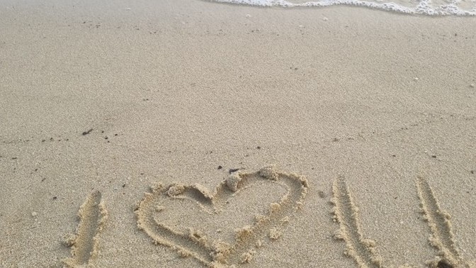 Aşık olduğunuz, beğenip takip ettiğiniz ünlü veya yakın çevrenizden biri var mi❤️?