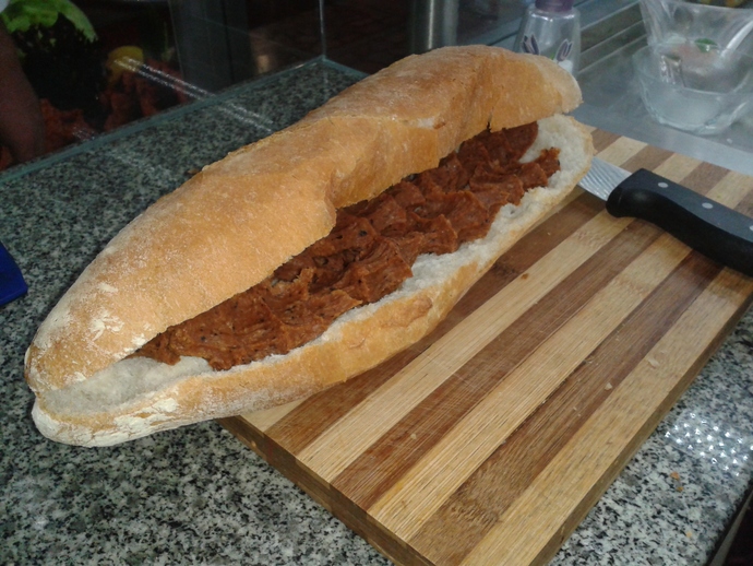 Yanına sadece bir tanesini seçme hakkın olsaydı çiğ köftenin yanına hangisini seçerdin?