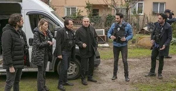 Sivil mi Üniformalı mı polis olmak daha iyi?