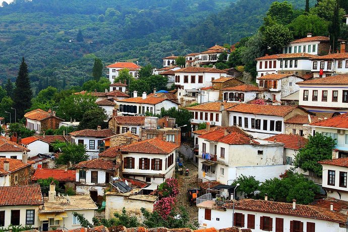 Şirince Dünyanın En İyi Turizm Köyü ödülünün sahibi oldu. Şirinceyi gezme fırsatınız oldu mu?