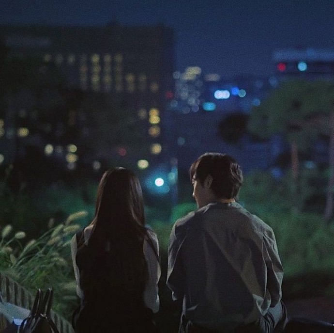 Konuşmak isteyen bir kişi neden yazmaz?