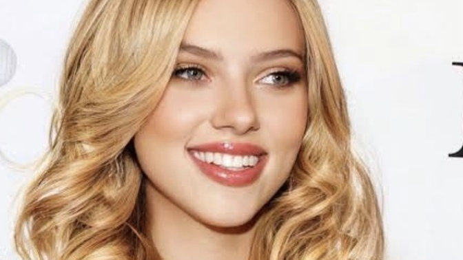 Scarlett Johansson abartılıyor mu?