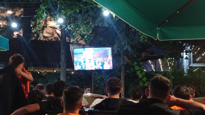 Galatasaray - Beşiktaş'ı 2-1 yenerek şampiyonluk yarışında çok kritik bir virajı kayıpsız geçti! Maçı nasıl buldunuz?