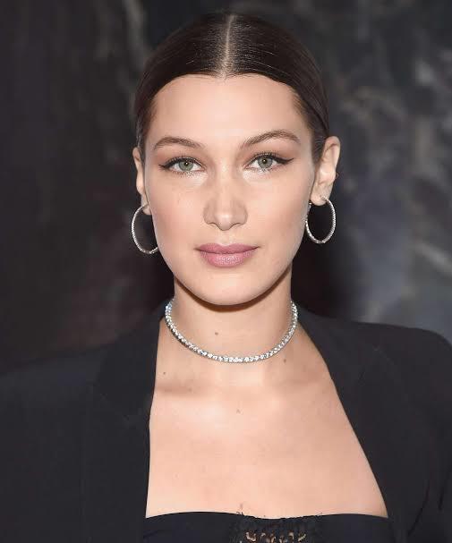 Bella Hadid güzel mi?