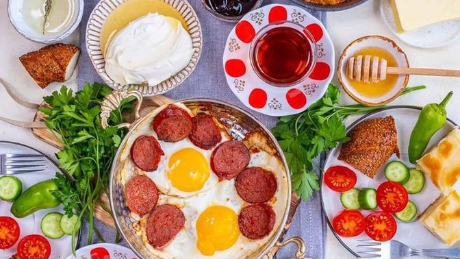 Pazar kahvaltılarının olmazsa olmazları nelerdir?