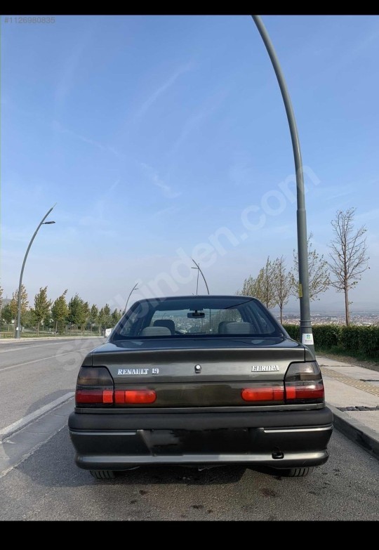 Araçta sevdiğin renk hangisi?