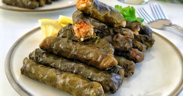 Sarmanın yanında yoğurt olmalı mı, yoğurtlu sever misiniz?