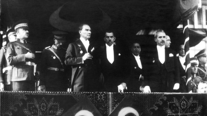 Atatürk, karşınızda olsaydı ilk ne söylerdiniz?