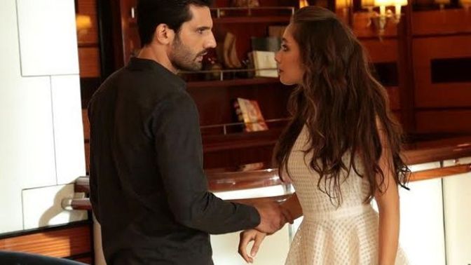 Yara bandı olduğunuzu bildiğiniz bir ilişkiye devam eder misiniz?
