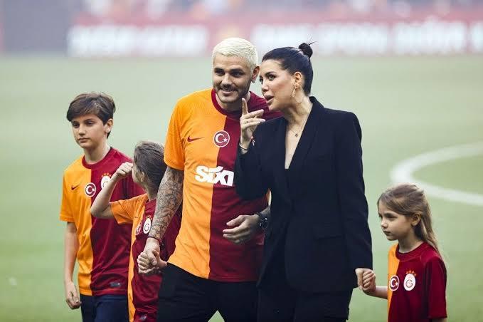 Mauro Icardi sakatlığına rağmen tüm riskleri alıp sahada olmak istedi İcardi-Galatasaray Aşkı hakkında düşünceleriniz nedir?