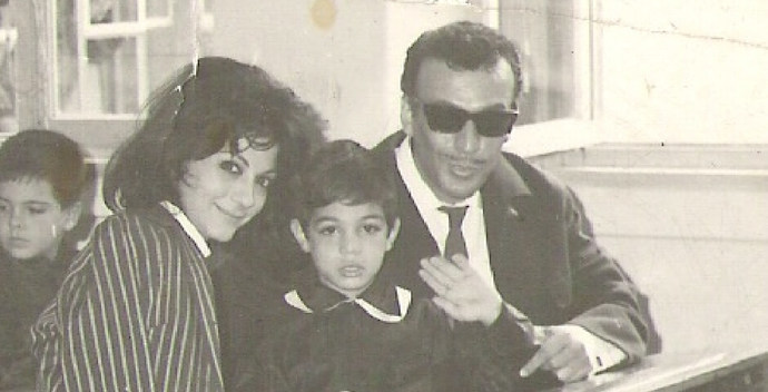 gözlüğün en çok yakıştığı yakışıklı erkek ünlü kimdir?