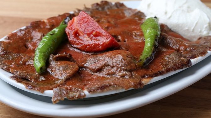 Hayatınız boyunca tek bir çeşit yemek yiyebilecek olsaydınız hangi yemeği seçerdiniz?