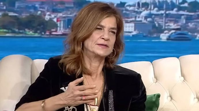 Yüz hatlarım çok sert ve erkeksi, yüz yogası falan tavsiye eder misiniz?