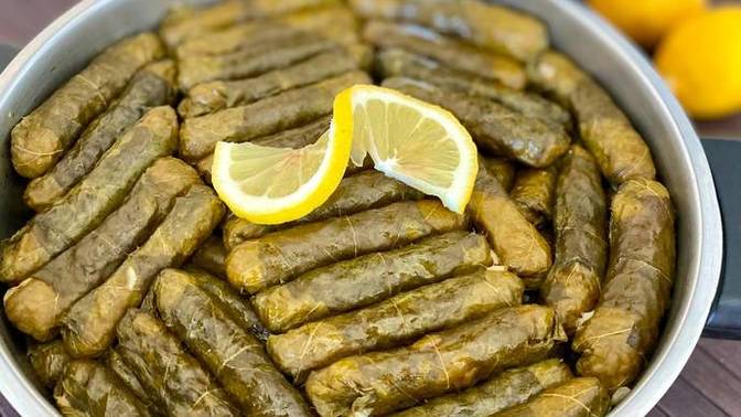 Yaprak sarma yaparken pirinci pişirmek gerekli mi?