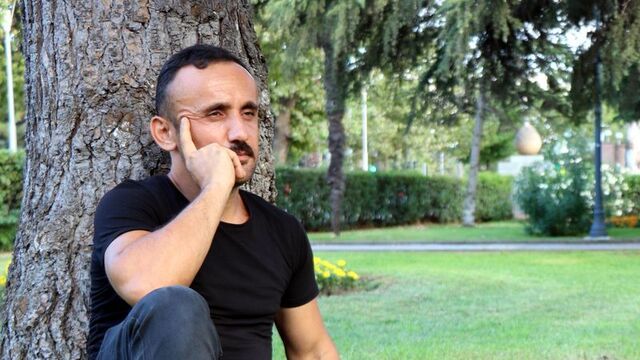 Bir gün evli kaldı, 5 yıldır nafaka ödüyor. Düşünceniz nedir?