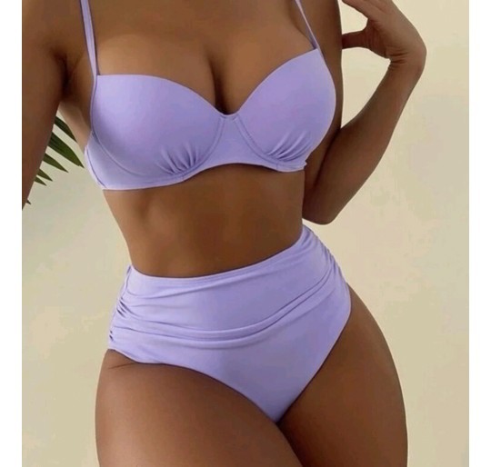 Bu canlı renklerden oluşan hangi sütyen modelini tercih etmeliyim?