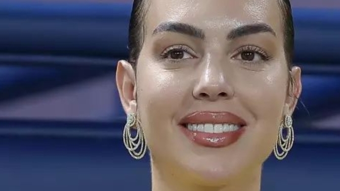 Georgina güzel mii?