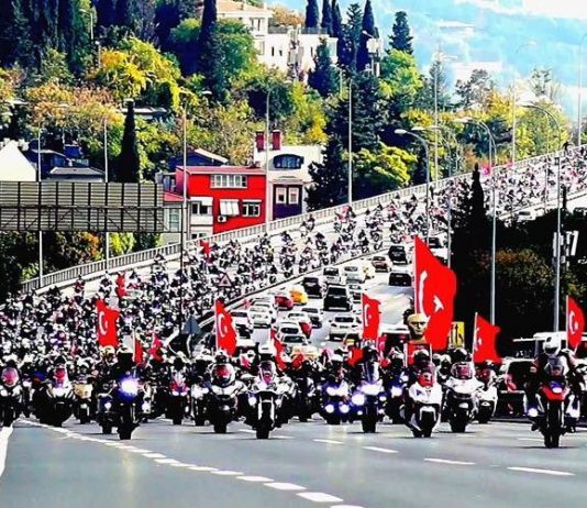 Cumhuriyetimizin 100. yıl kortejine katılacak mısınız?