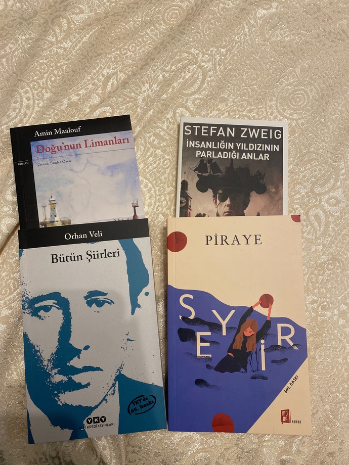 Selammmm💃🏻💃🏻 en son okuduğunuz kitap neydi 🤗?