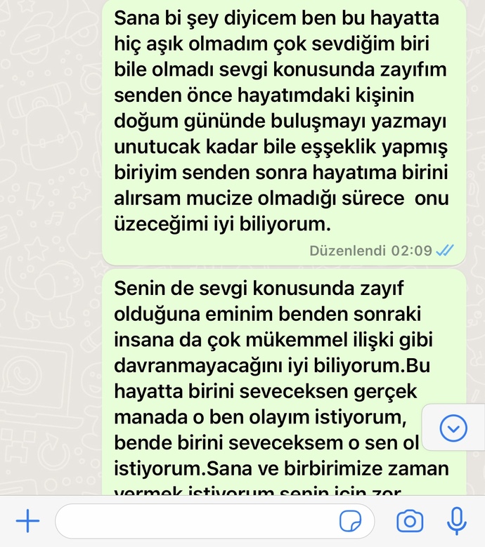 İyi yönden yardım edecek olanlar yorum yapsın ama kendi aşk hayatında defalarc mesaj atıp görüldü yiyen bana burada akıl vermesin?