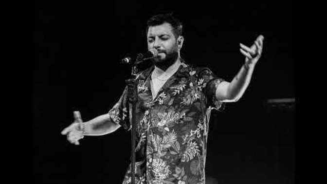 Yerine başka birini koyabildin mi?