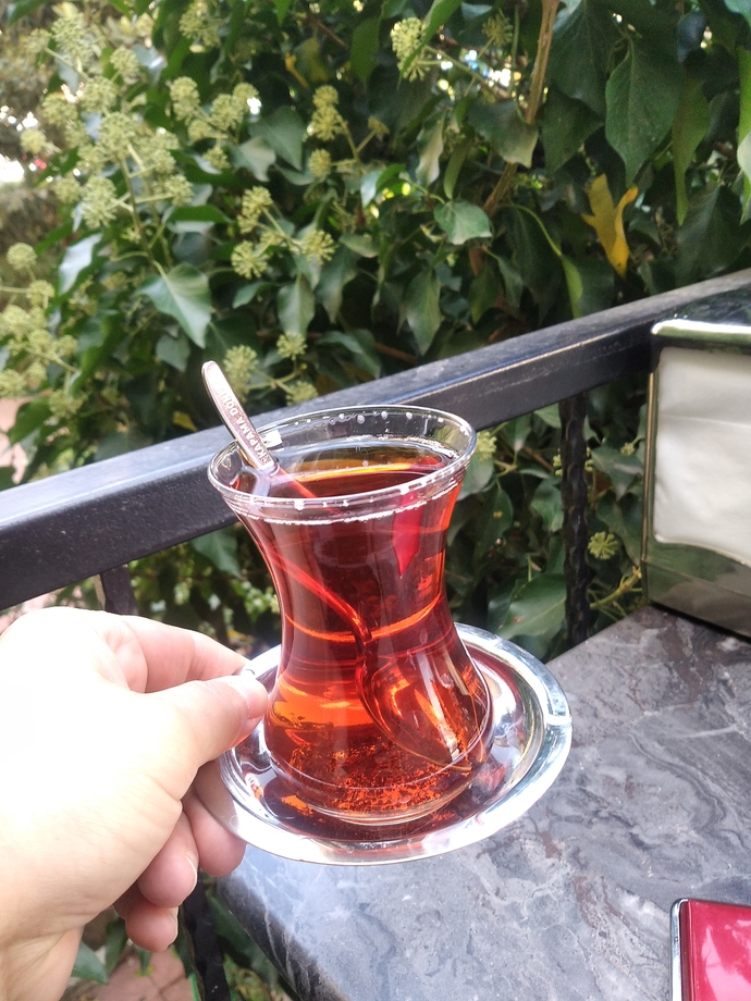 Güne çayla mı yoksa kahveyle mi başlarsınız?