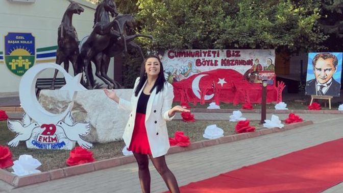 29 Ekim Cumhuriyet Bayramı'nda nasıl bir kombin yapabiliriz?