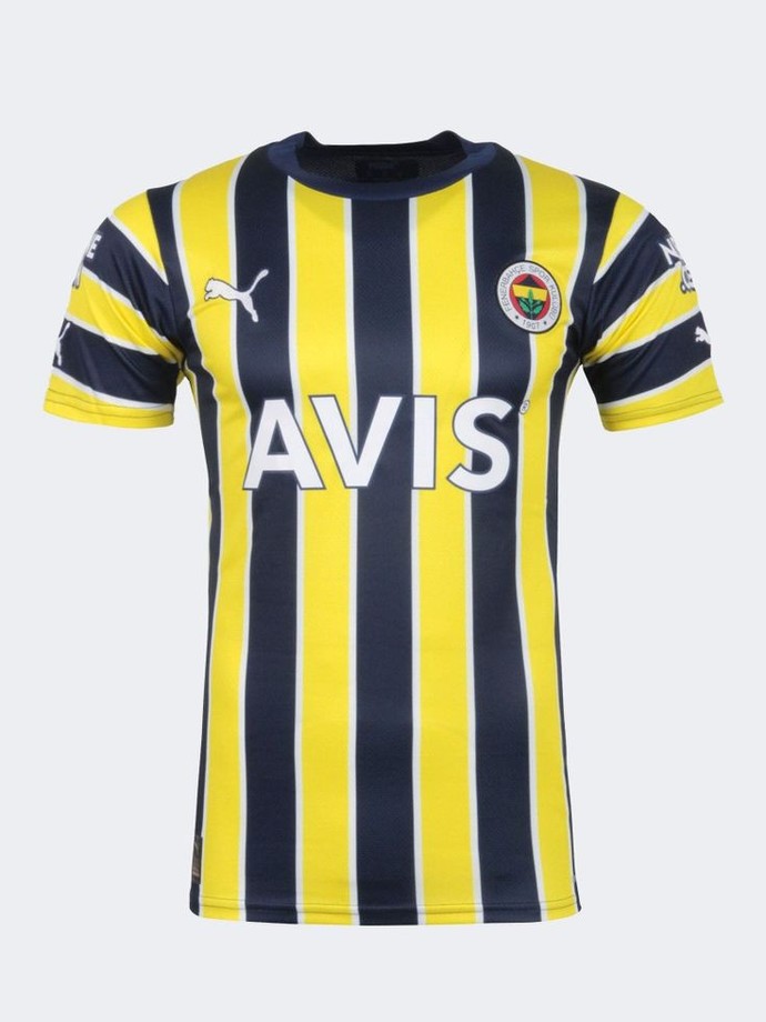 Üniversite için bu forma ile yapılacak en iyi kombinler neler?