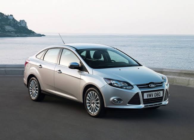 Ford focus 3, beyaz mı yoksa gri mi daha güzel?