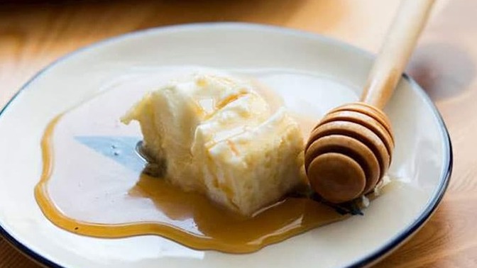 Bal kaymak mı, bal tereyağı mı hangisini daha çok seviyorsunuz?