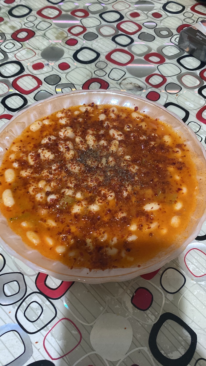 Sizce de kuru fasülye efsanevi bir yemek değil mi?