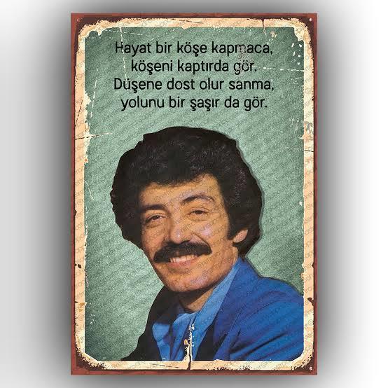 En sevdiğiniz Müslüm Baba şarkısı hangisi?
