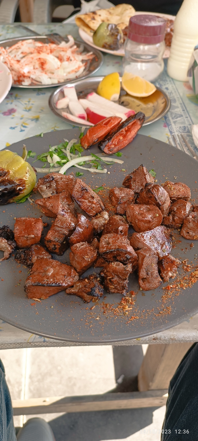 Ciğer yemesini sever misiniz?