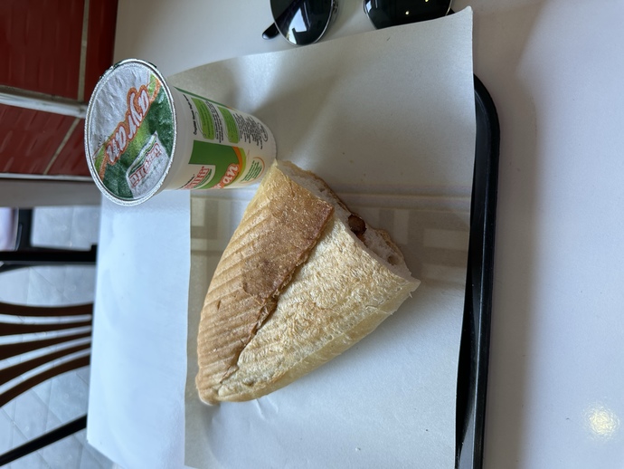 Tavuk döner ayran sever misiniz?
