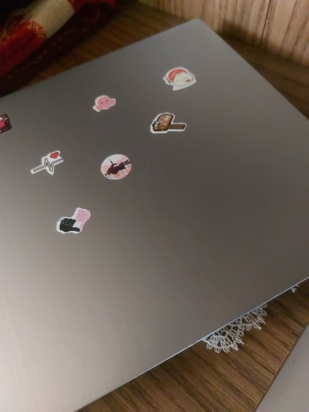 Sticker izi nasıl çıkar?
