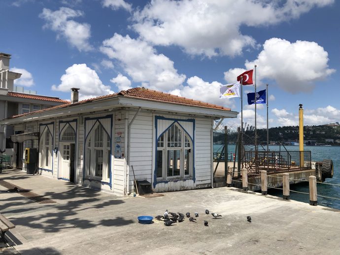 evin oralar diyelim daha fazla deşifre olmayalım.