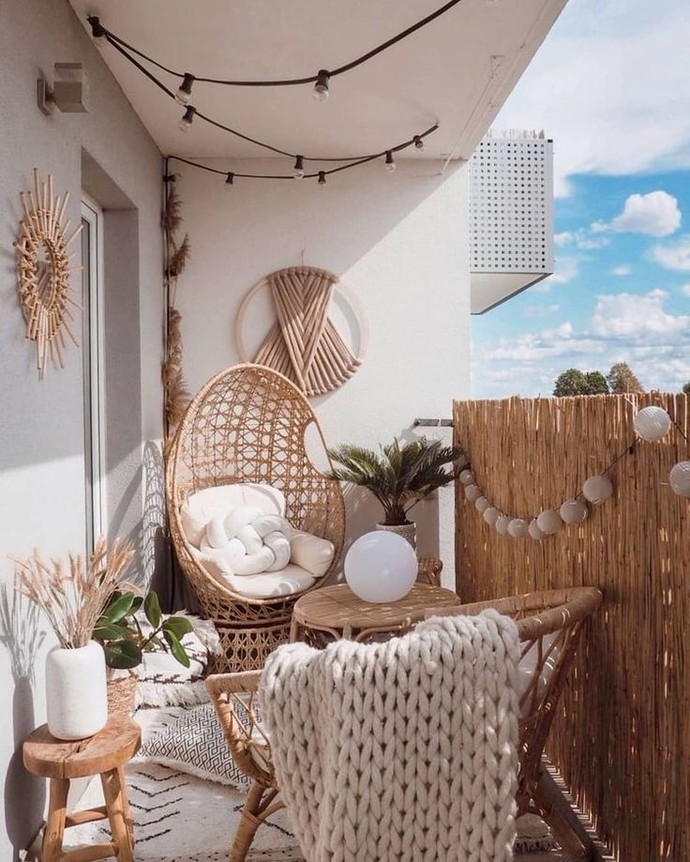 Balkonunuzda balkon takımı var mı?