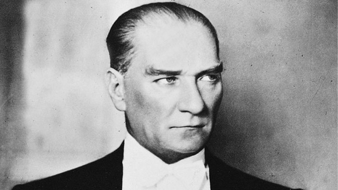 Mustafa Kemal Atatürk'ün en sevdiği şarkıyı paylaşabilir misiniz?