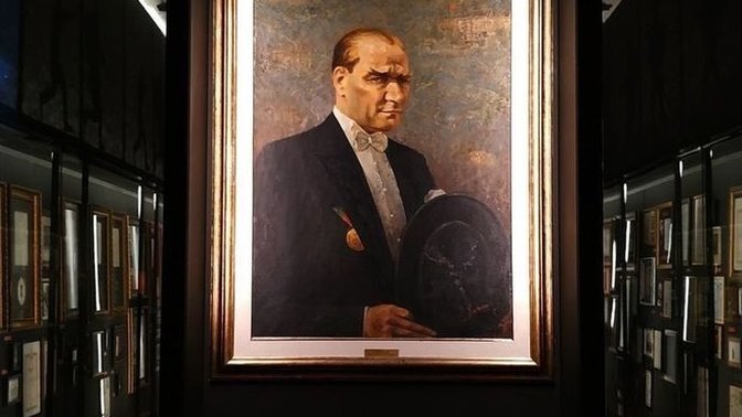 "Deyiniz ki, bu tarihten silinmek istenen bir milletin öcüdür.” #Atatürkünizinde100yıl, bugüne notun nedir?