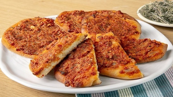Küçükken salçalı ekmek yer miydiniz?