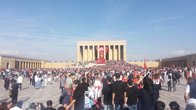 Cumhuriyet bayramınız kutlu olsun. Bugün ne yaptınız?