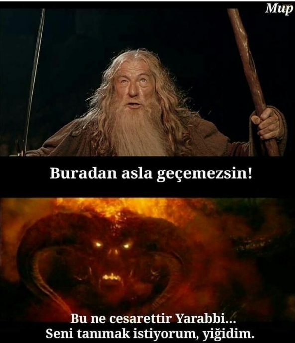 Gece uyandınız koridorda böyle bir şey, ne yapardınız?