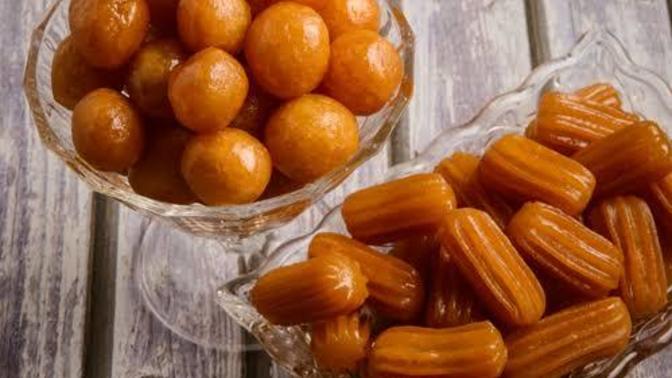 Tatlı krizine hangisi deva olur? Tulumba mı lokma mı?