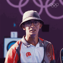 Karakterini beğendiğiniz bir sporcu var mı?