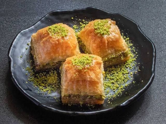 Hadi tatlı yiyelim diyince aklınıza hangisi geliyor 🙂?