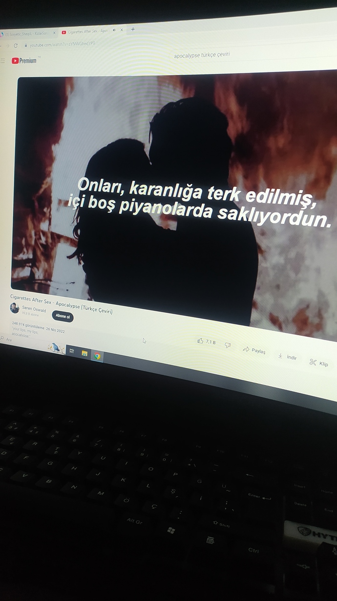 Şu an hangi şarkıyı dinliyorsunuzz?