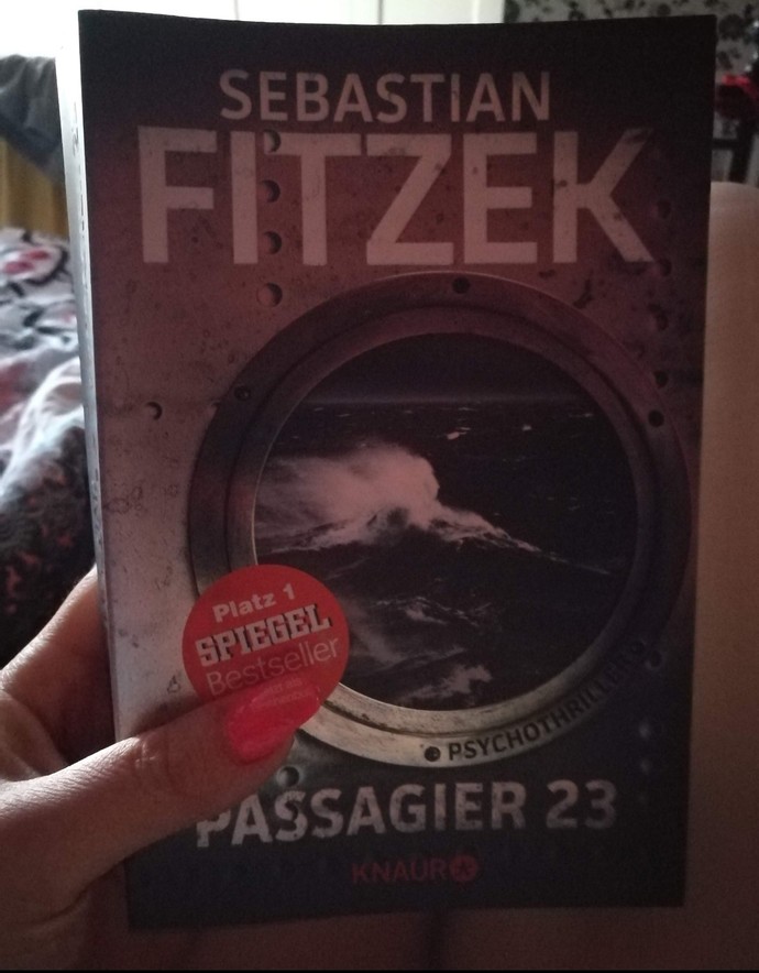 Günün hangi saatinde kitap okumayı tercih edersin? Kitap okuma alışkanlığınız var mi?