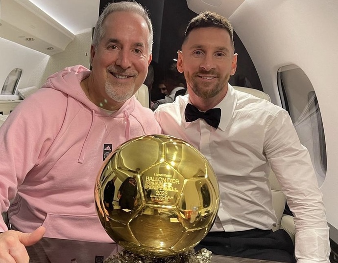 2023 Ballon dOr’un sahibi sekizinci kez Lionel Messi’nin oldu! Ne düşünüyorsunuz?