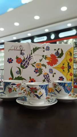 Hangi kahve fincanı daha güzel?